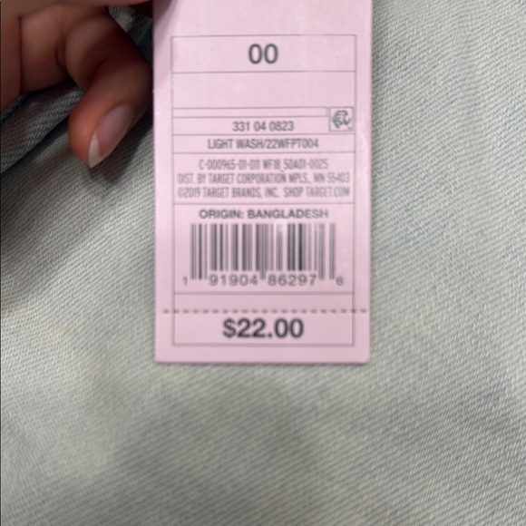 Target Light Blue High Rise Distressed Jeans NEW W TAGS - Picture 2 of 2
